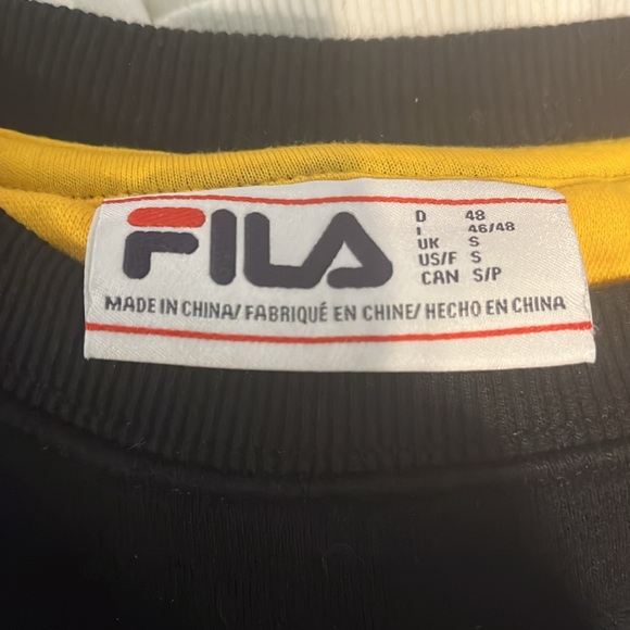 NWOT Fila Black and White Crewneck Sweater - Men’s size small - Picture 3 of 3